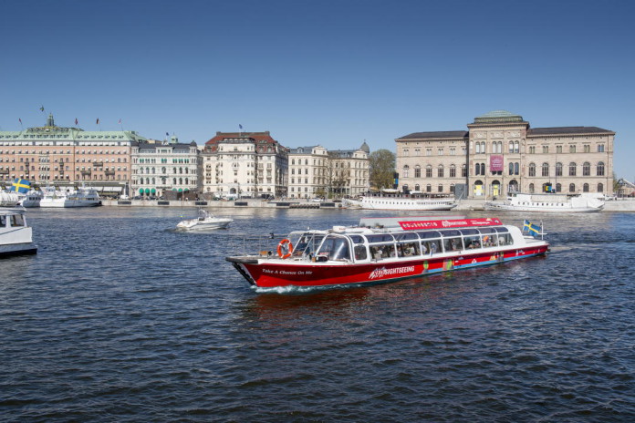 Stockholm sightseeing by boat